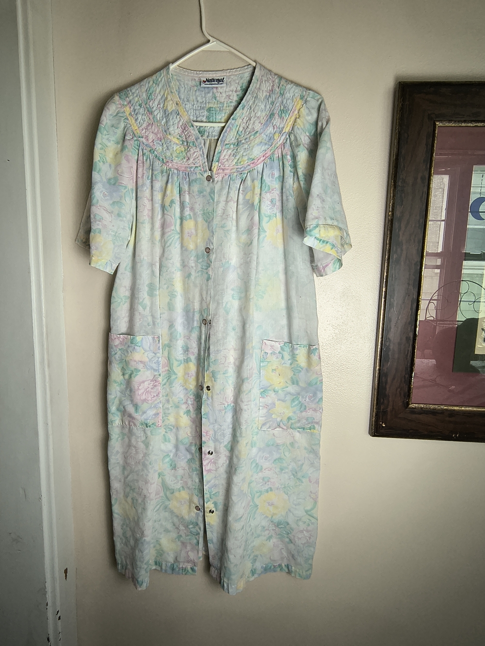 National vintage pastel floral housecoat mumu